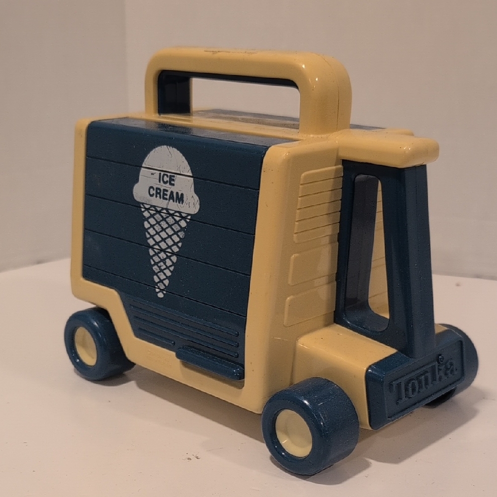 Tonka Cream and Blue Ice Cream Truck Toy